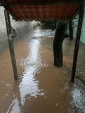 Família teve casa destruída após forte chuva
