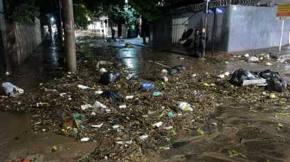 lixo e lama na avenida prudente de morais em belo horizonte