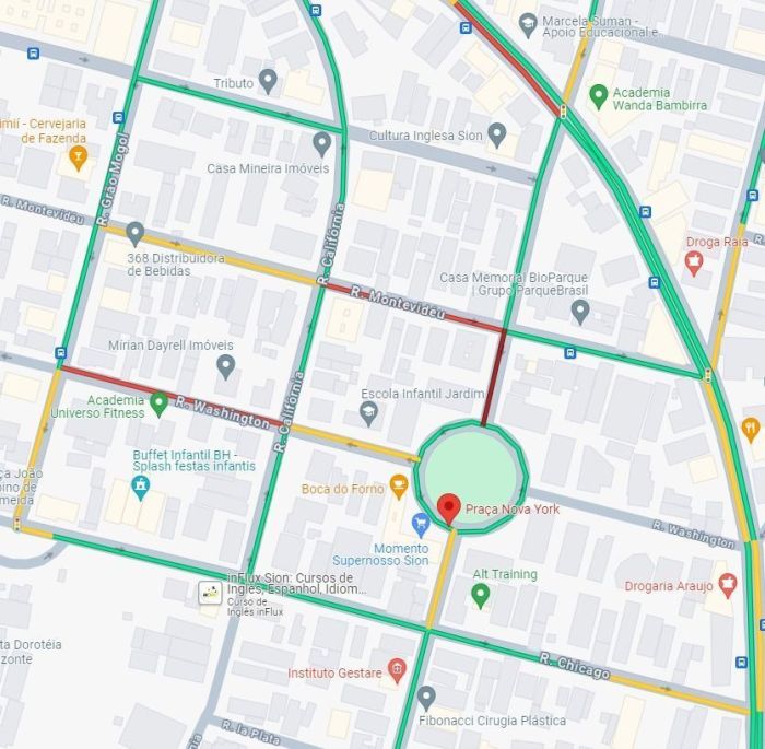 Próximo ao local, na Rua Washington e na Rua República Argentina, o trânsito está completamente congestionado. O motorista que pretende passar no local, precisa redobrar a atenção.