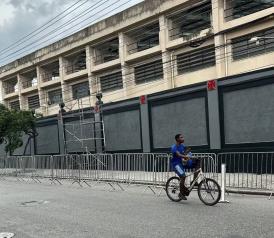 Imagens de São Januário, que passa por restruturação