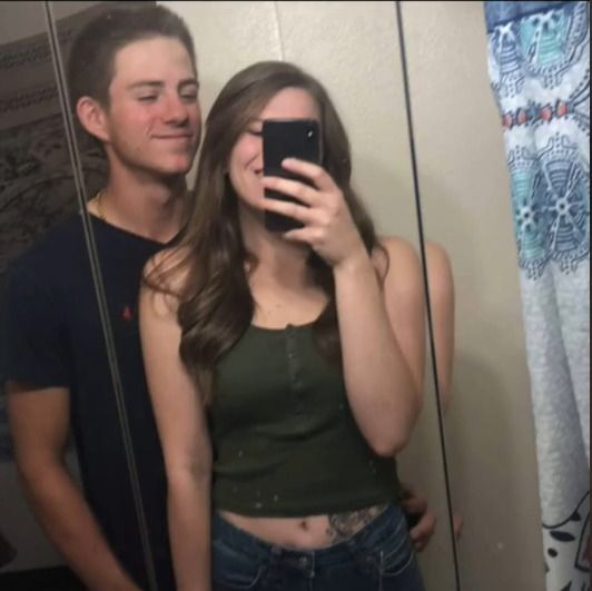 Loren Schauers com a esposa, Sabia, antes do acidente em 2019.