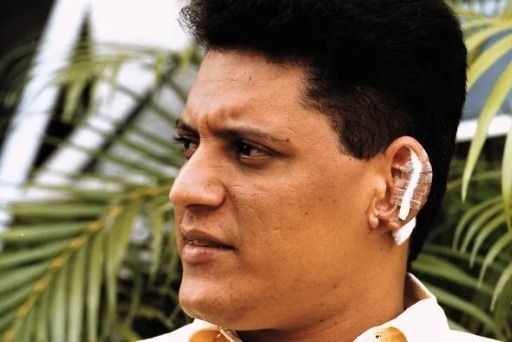 Na madrugada do dia 13 de março de 1999, Wellington Camargo teve parte da orelha cortada e enviada para uma emissora de TV, com um bilhete pedindo agilidade no pagamento.