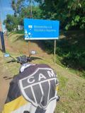 Torcedor do Atlético viaja de moto para acompanhar jogo da Libertadores