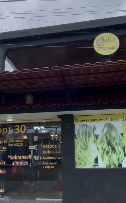 Além da prisão dos dois, também foram expedidos mandados contra três funcionários da rede de salões Belle Femme.