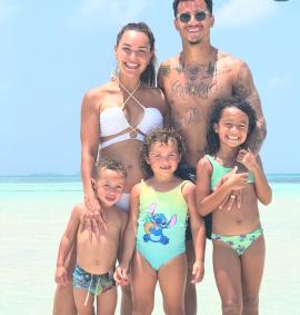 Fotos de Ainê Coutinho