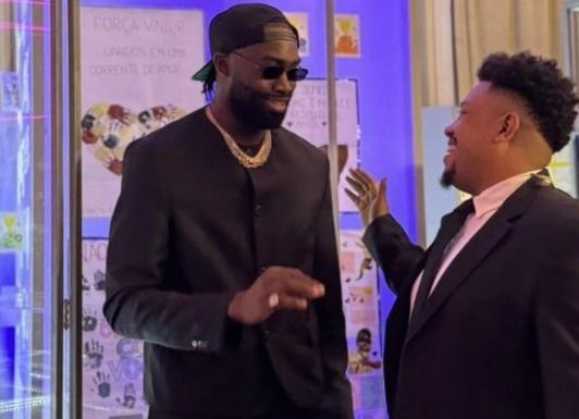 Jogador da NBA Jaylen Brown no Leilão do Instituto Vini Jr.
