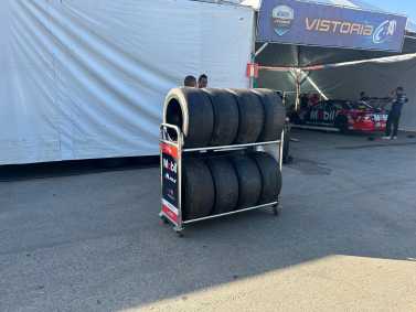 Stock Car: como é o processo de montagem dos pneus