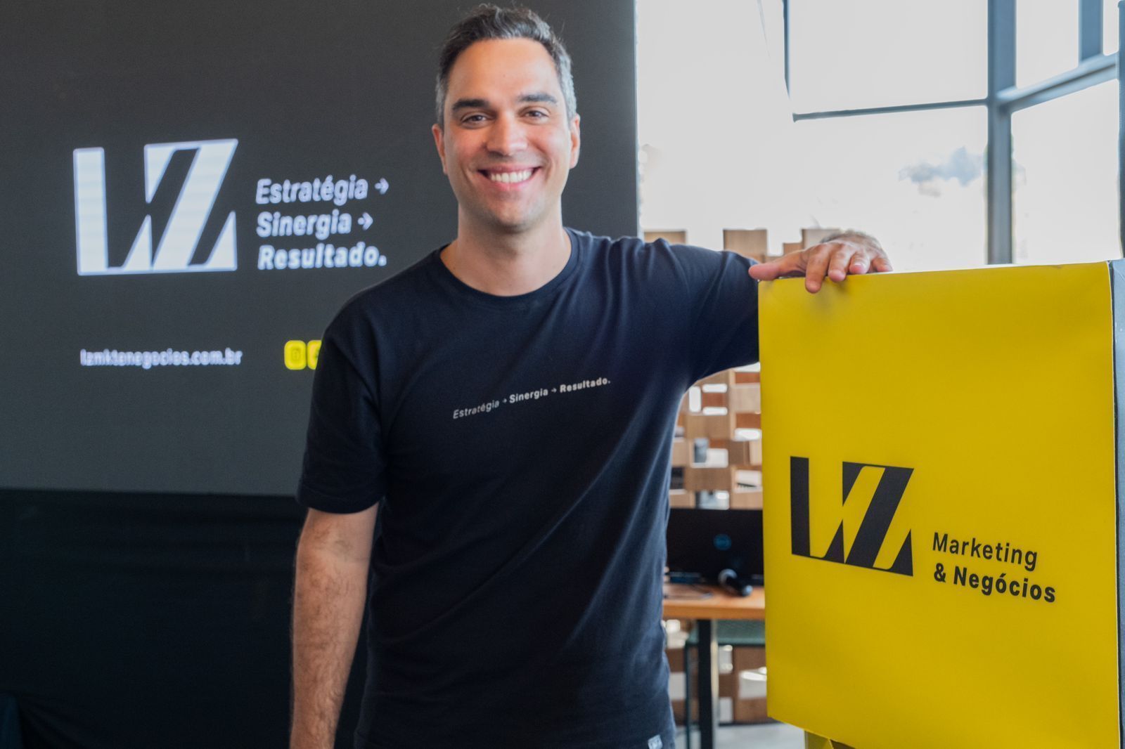 LZ MKT & Negócios celebra 20 anos com novo logotipo