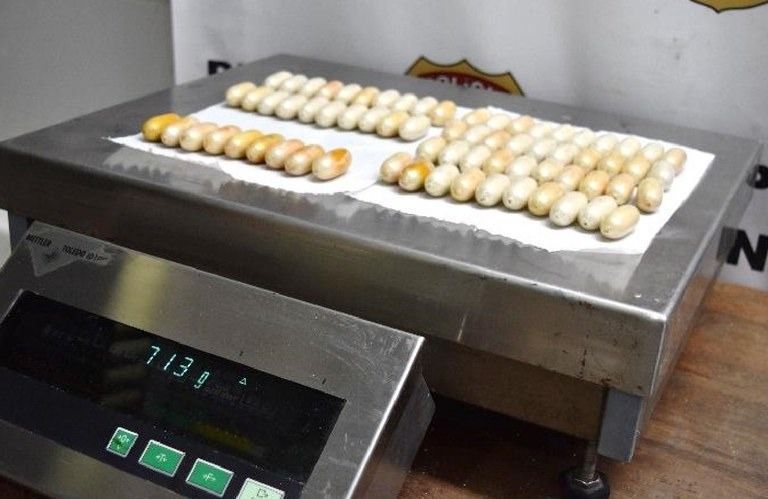 PF prende 13 pessoas por tráfico de drogas em uma semana no aeroporto de Guarulhos