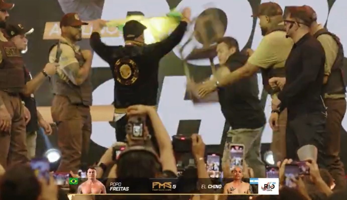 Popó acerta cadeirada em adversário argentino antes de luta; veja o vídeo