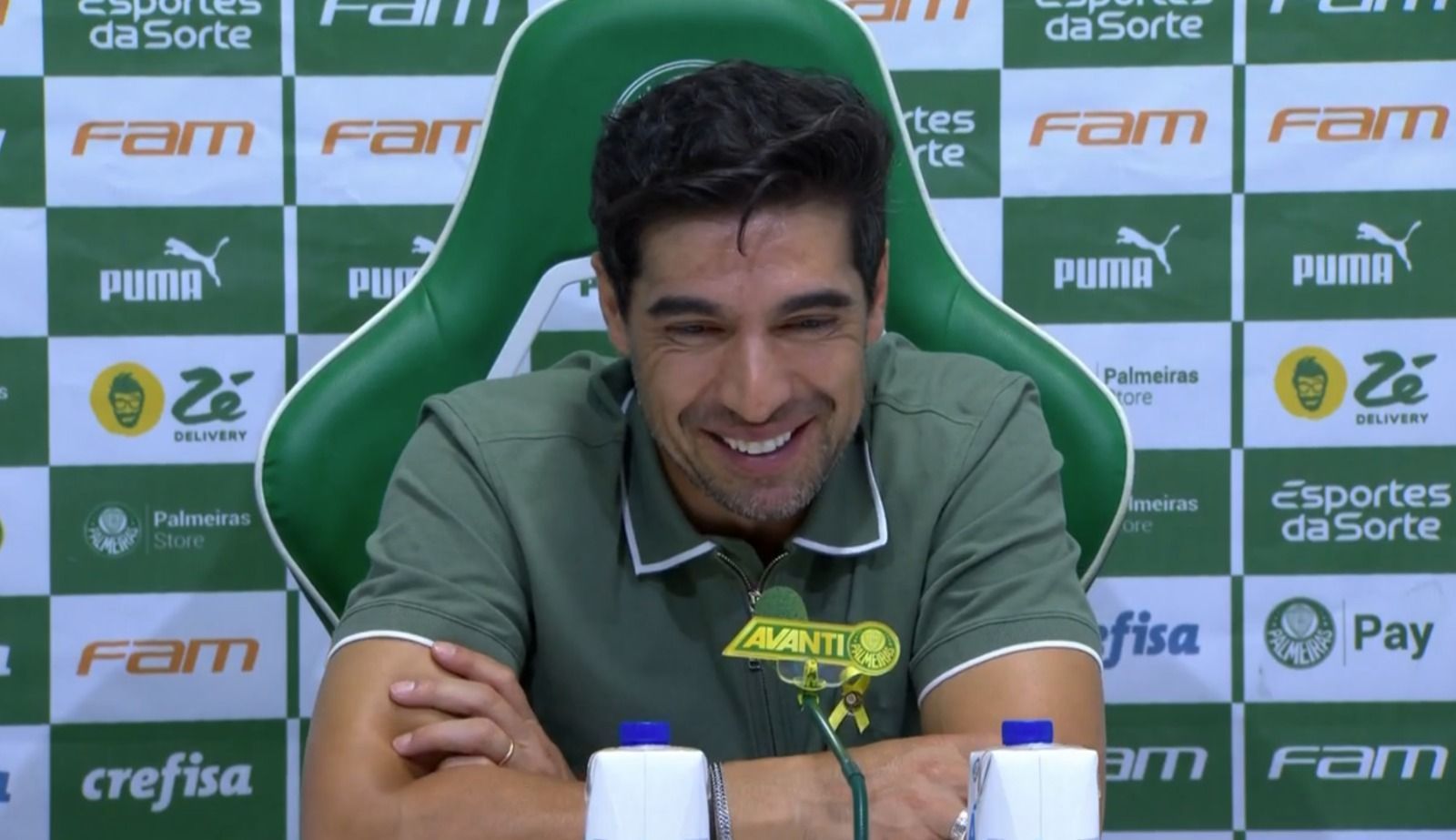 Abel Ferreira revela que filme da Disney contribuiu para boa fase do Palmeiras