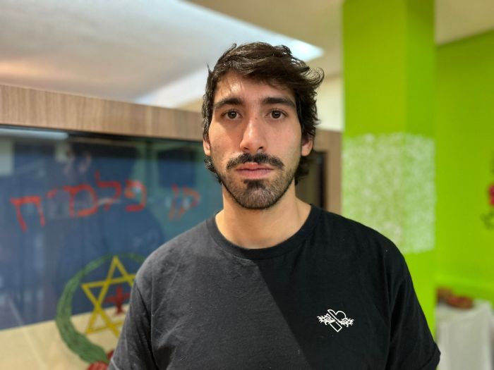 O brasileiro Rafael Zimerman, de 28 anos, foi um dos sobreviventes ao ataque do Hamas em Israel