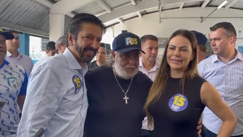 Candidato à reeleição, Ricardo Nunes vota na Zona Sul de São Paulo