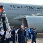 FAB realiza terceiro voo para resgatar brasileiros no Líbano
