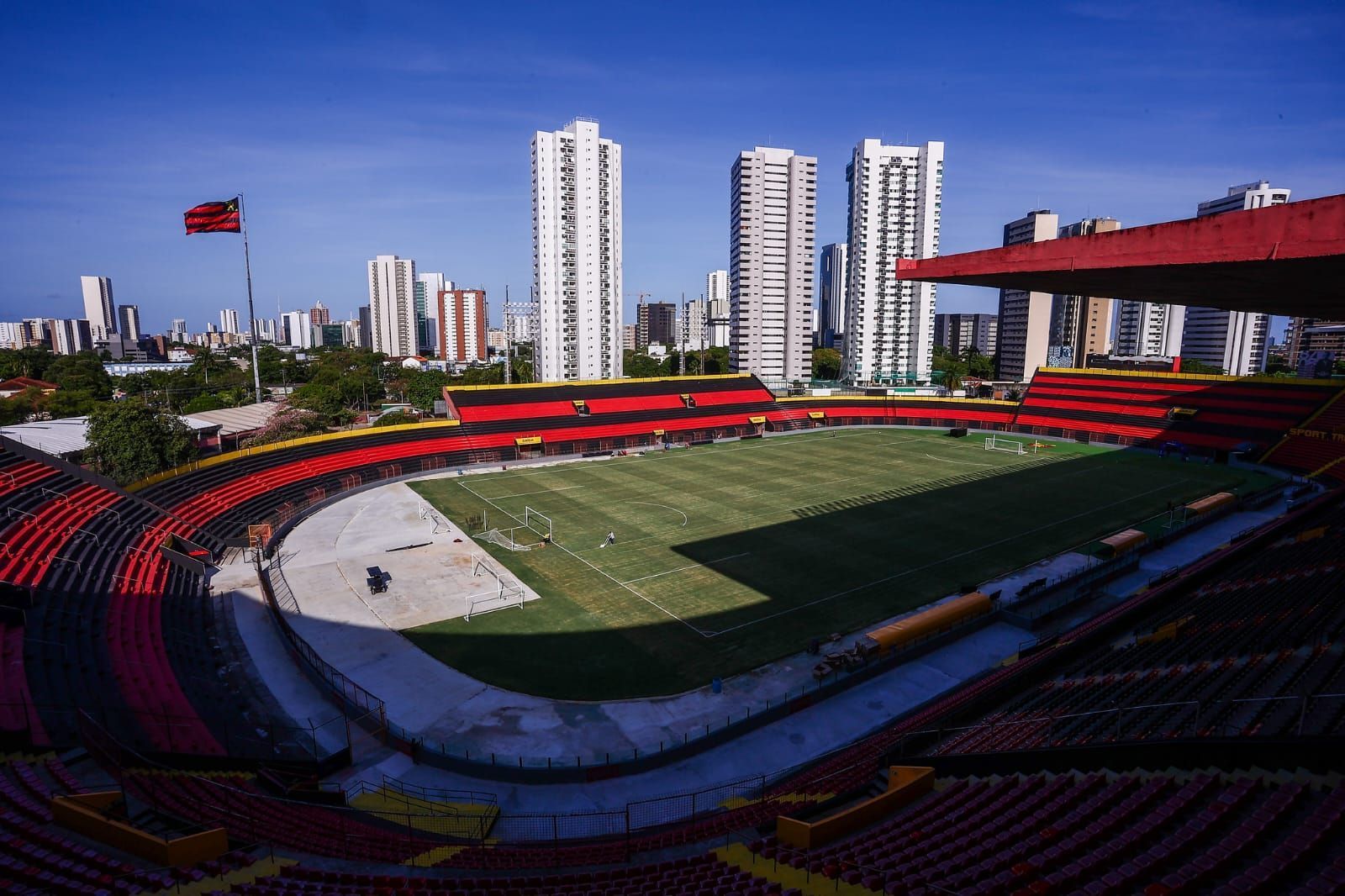 Sport inicia projeto para realizar reforma 'ainda maior' na Ilha do Retiro