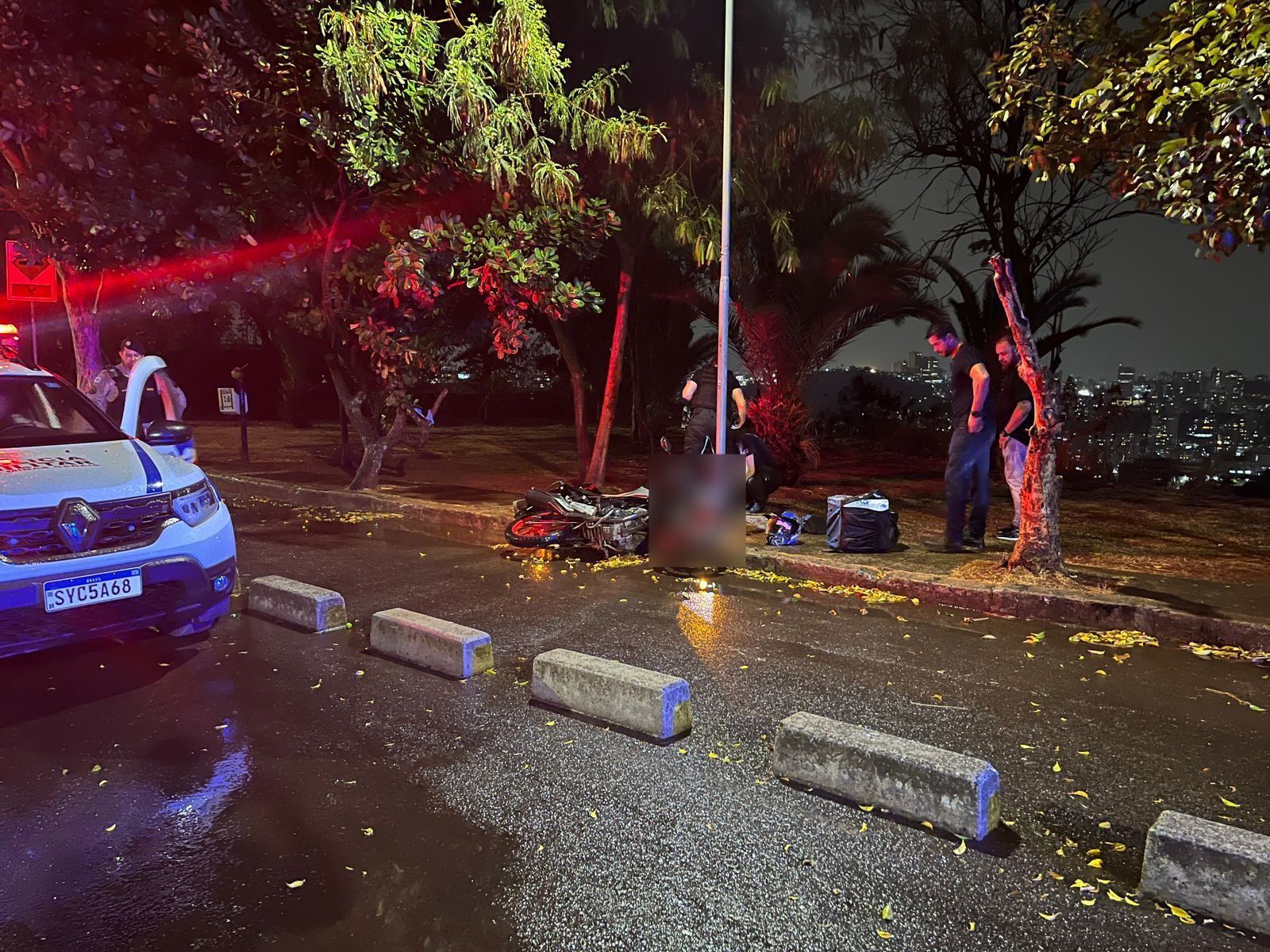 Entregador de aplicativo é assassinado no Belvedere, em BH