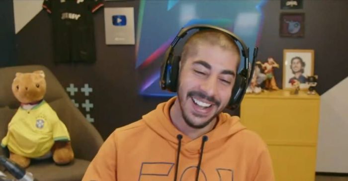 Baiano e demais integrantes do Ilha das Lendas rasparam o cabelo, cumprindo promessa após a paiN Gaming avançar à fase suíça do Worlds 2024, o mundial de League of Legends