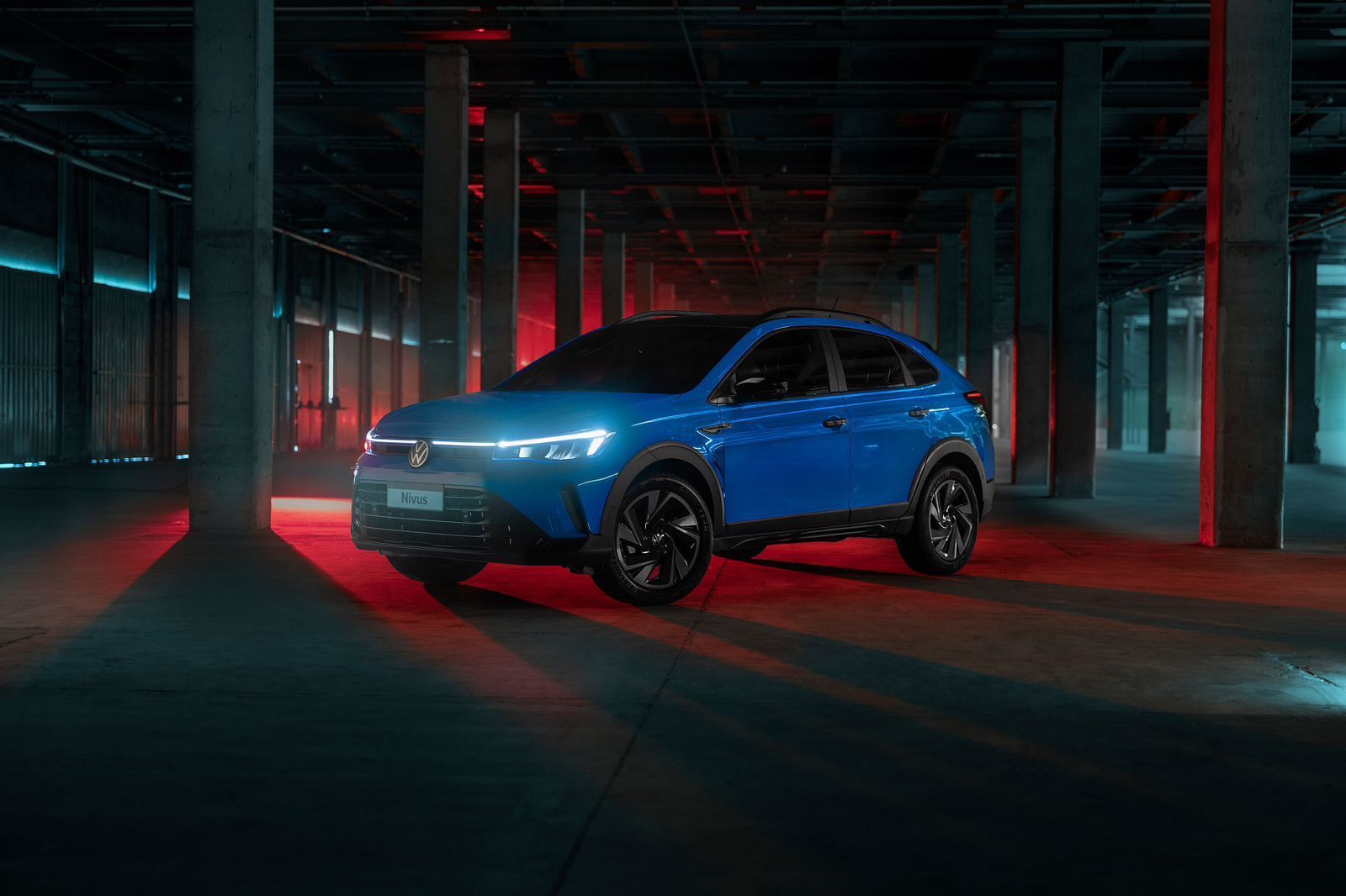 Volkswagen Nivus 2025 chega ao mercado com novo design