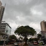 Previsão do tempo: além de granizo, Belo Horizonte está sob alerta de chuva; saiba até quando
