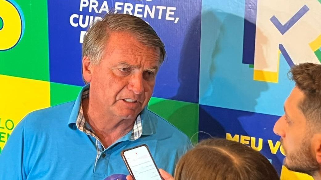 Bolsonaro classifica apoio de Zema a Engler como 'discreto', mas diz estar otimista com resultado em BH
