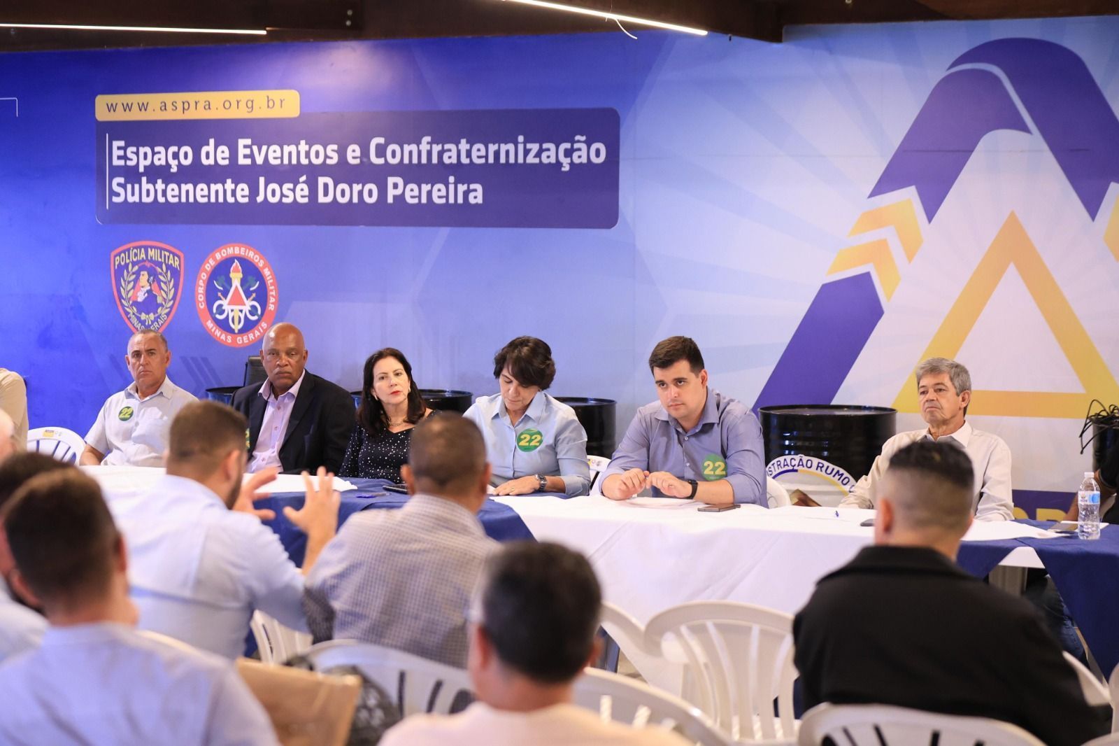 Bruno Engler recebe apoio de 'família militar', grupo que representa 30 mil policiais na Grande BH