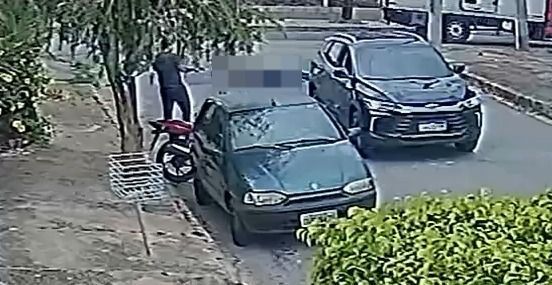 Homem é morto após tentar furtar moto em Contagem, na Grande BH; veja vídeo