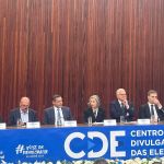 ‘Processo eleitoral exemplar’, diz Cármen Lúcia sobre eleições municipais