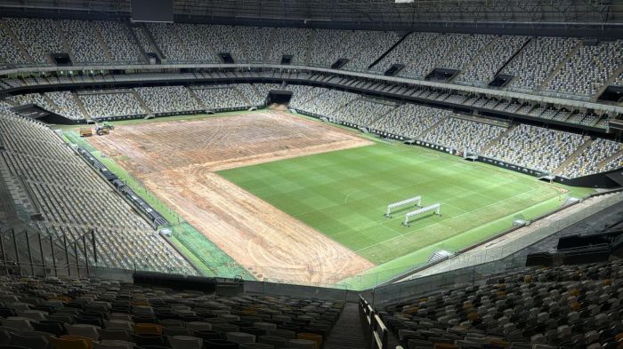 Estado atual do gramado da Arena MRV