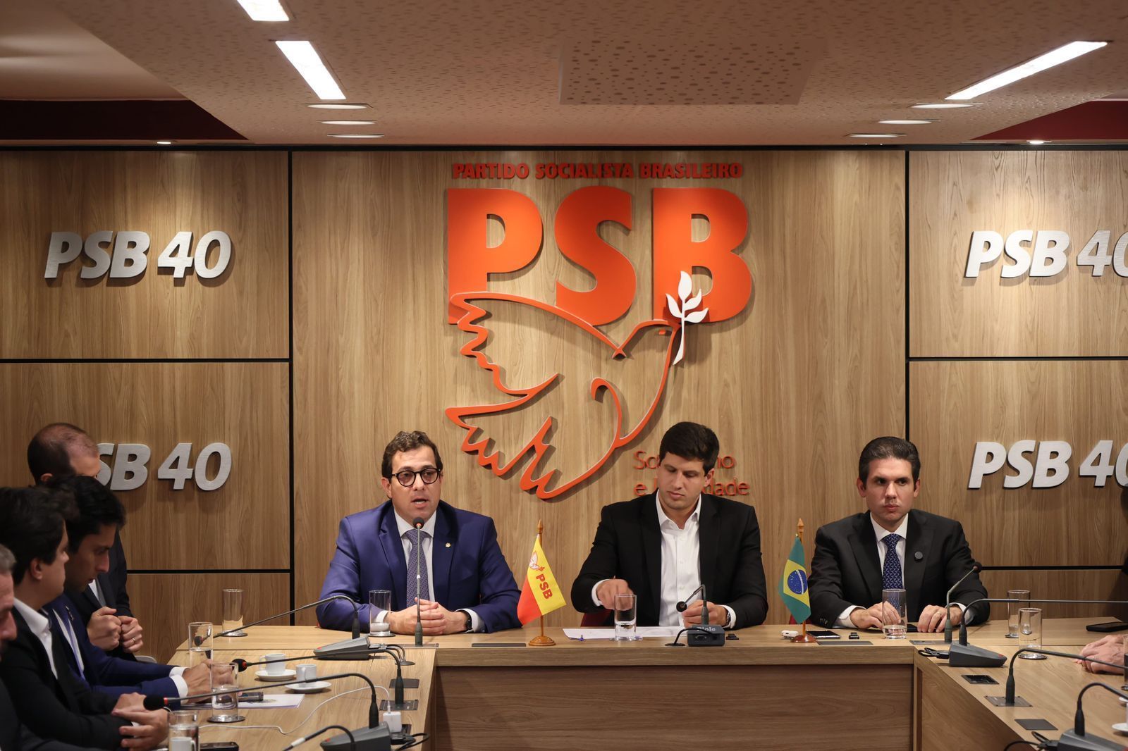 PSB declara apoio a Hugo Motta na sucessão da Câmara