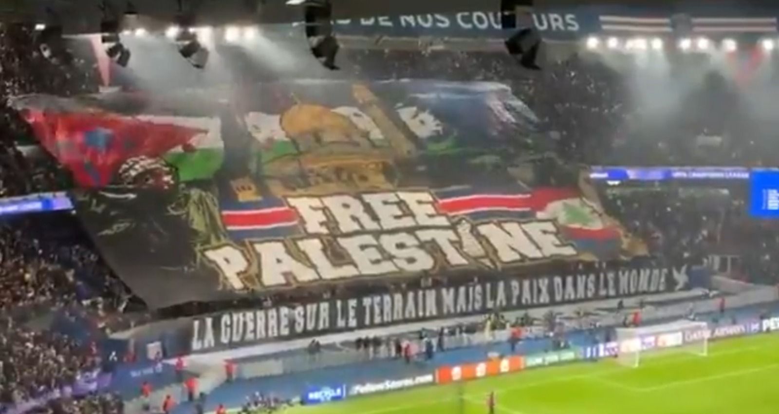 Ministro francês cobra PSG após torcida exibir faixa em apoio à Palestina