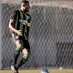 Destaque da base do América celebra boa temporada e mira time principal em 2025