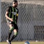 Destaque da base do América celebra boa temporada e mira time principal em 2025