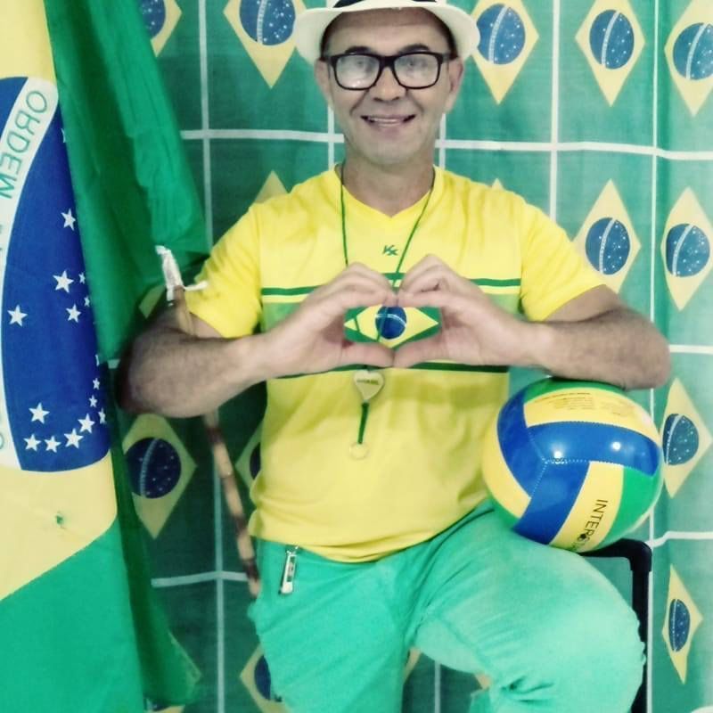 Corpo de homem-bomba do STF é liberado de perícia três semanas após atentado