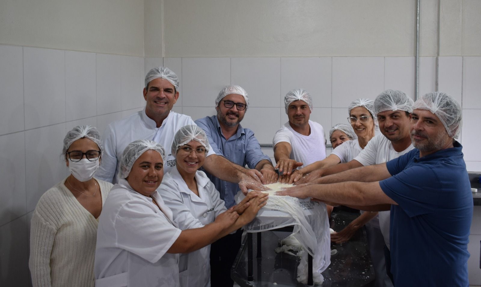 Diamantina ganha queijo Minas Artesanal de 20 Kg em formato de diamante; entenda