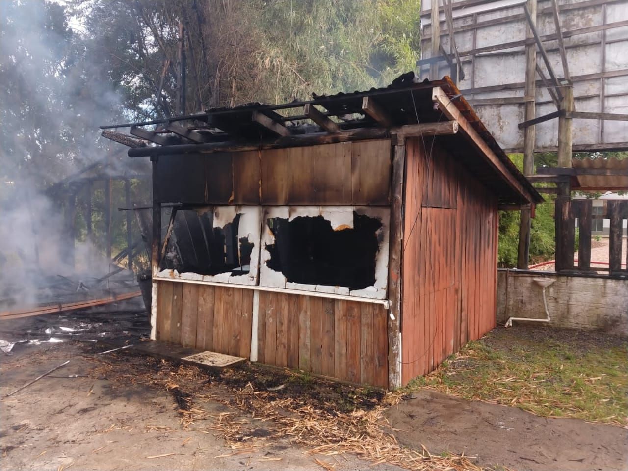 Casa em que morou homem-bomba em SC é incendiada