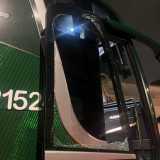 Ônibus do Palmeiras é atingido por pedra