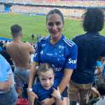 Esposa e filha de titular do Cruzeiro acompanham final da 'Sula' em Assunção