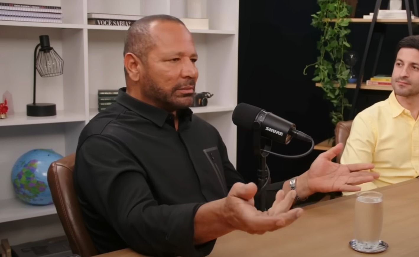 Pai de Neymar surpreende e revela que ficou rico antes do filho