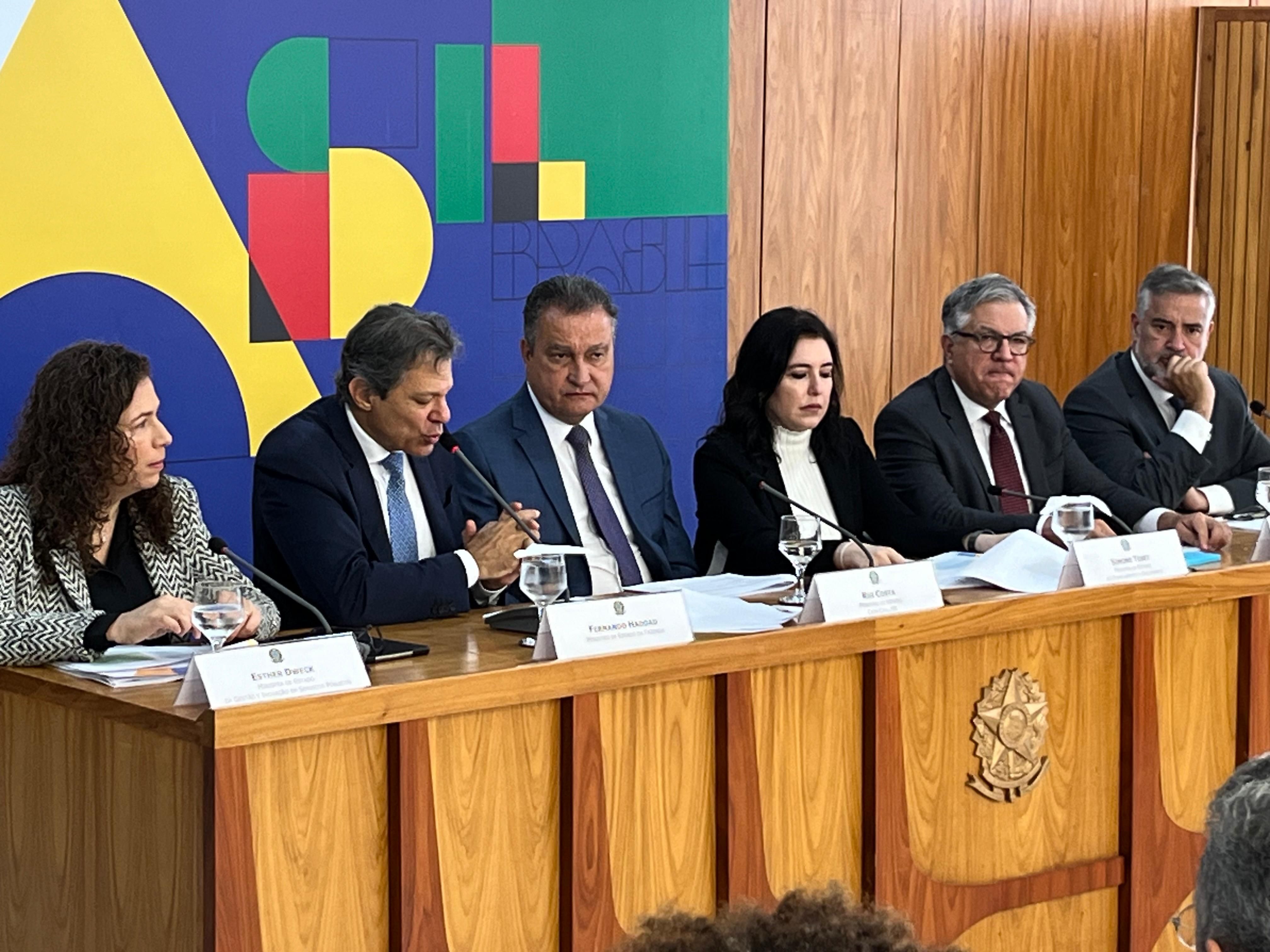 Haddad nega impacto nas contas públicas com isenção no IR para quem ganha até R$ 5 mil