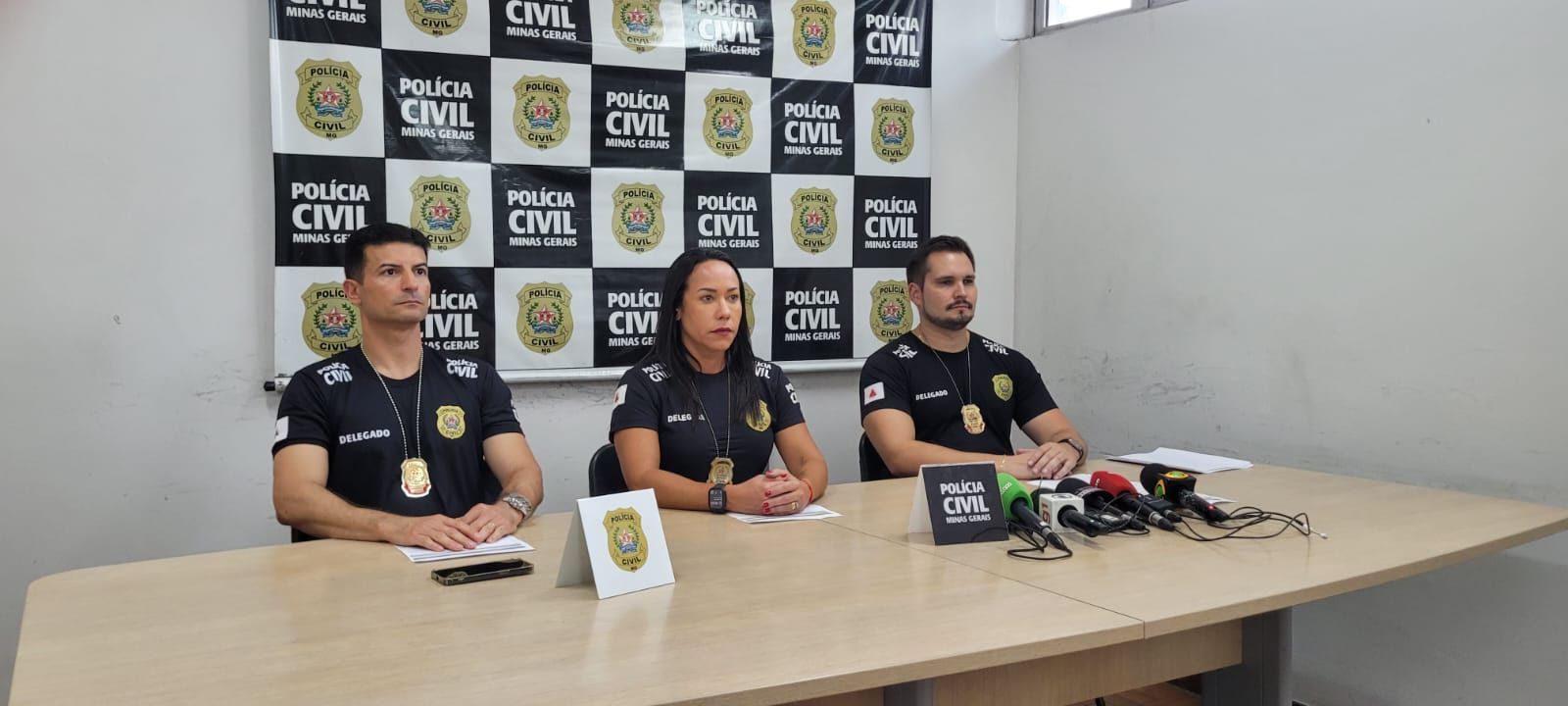 Dois homens são presos acusados de matar homem depois de manobra de carro em BH