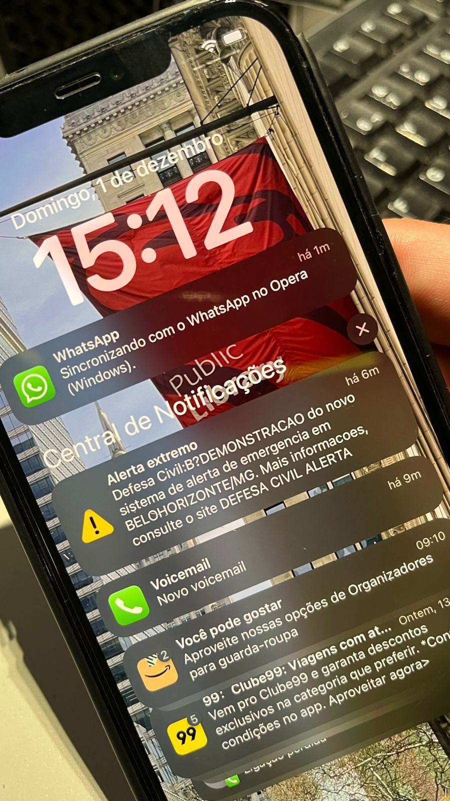 Seu telefone apitou aí? Teste da Defesa Civil assusta belo-horizontinos; entenda