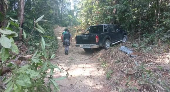 Homem é eletrocutado após bater carro que pegou do patrão sem autorização