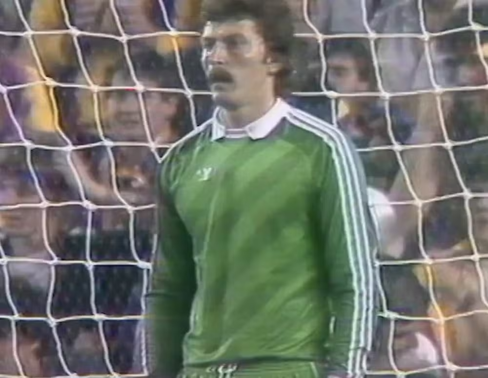 Morre Helmuth Ducadam, algoz do Barcelona na Champions de 1986, aos 65 anos