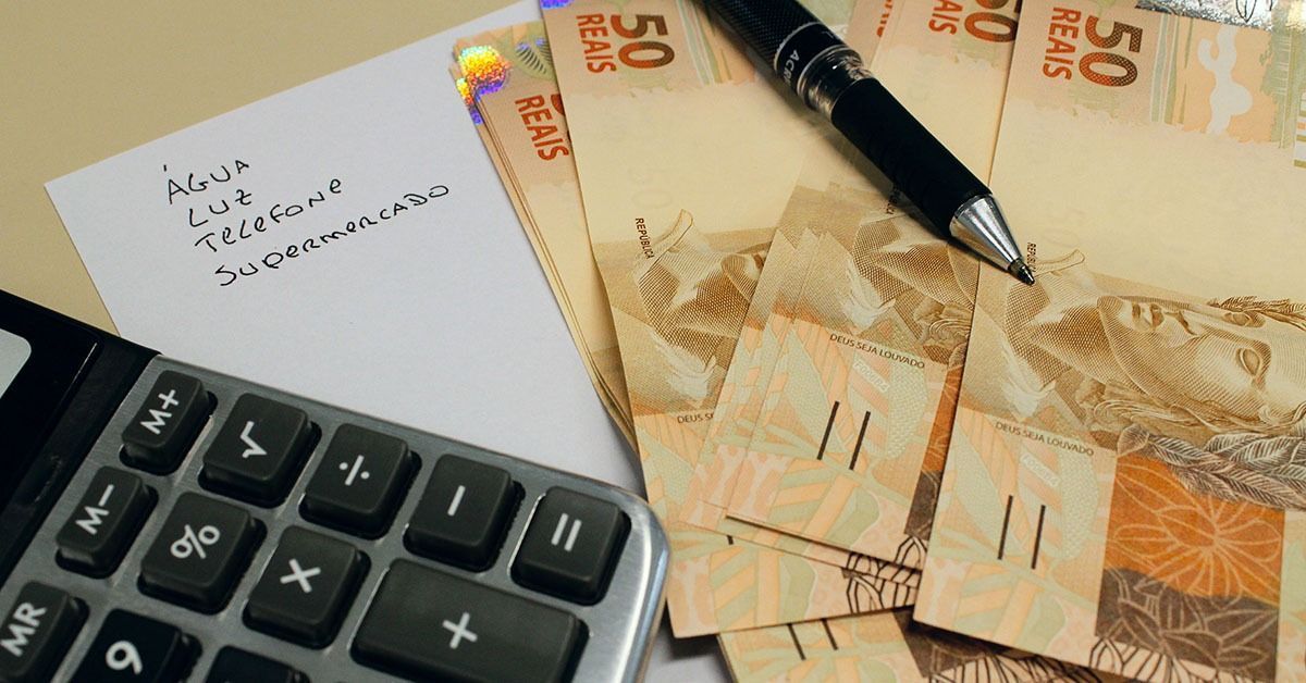 Governo acelera para aprovar pacote de cortes antes do recesso parlamentar; ouça análise em podcast