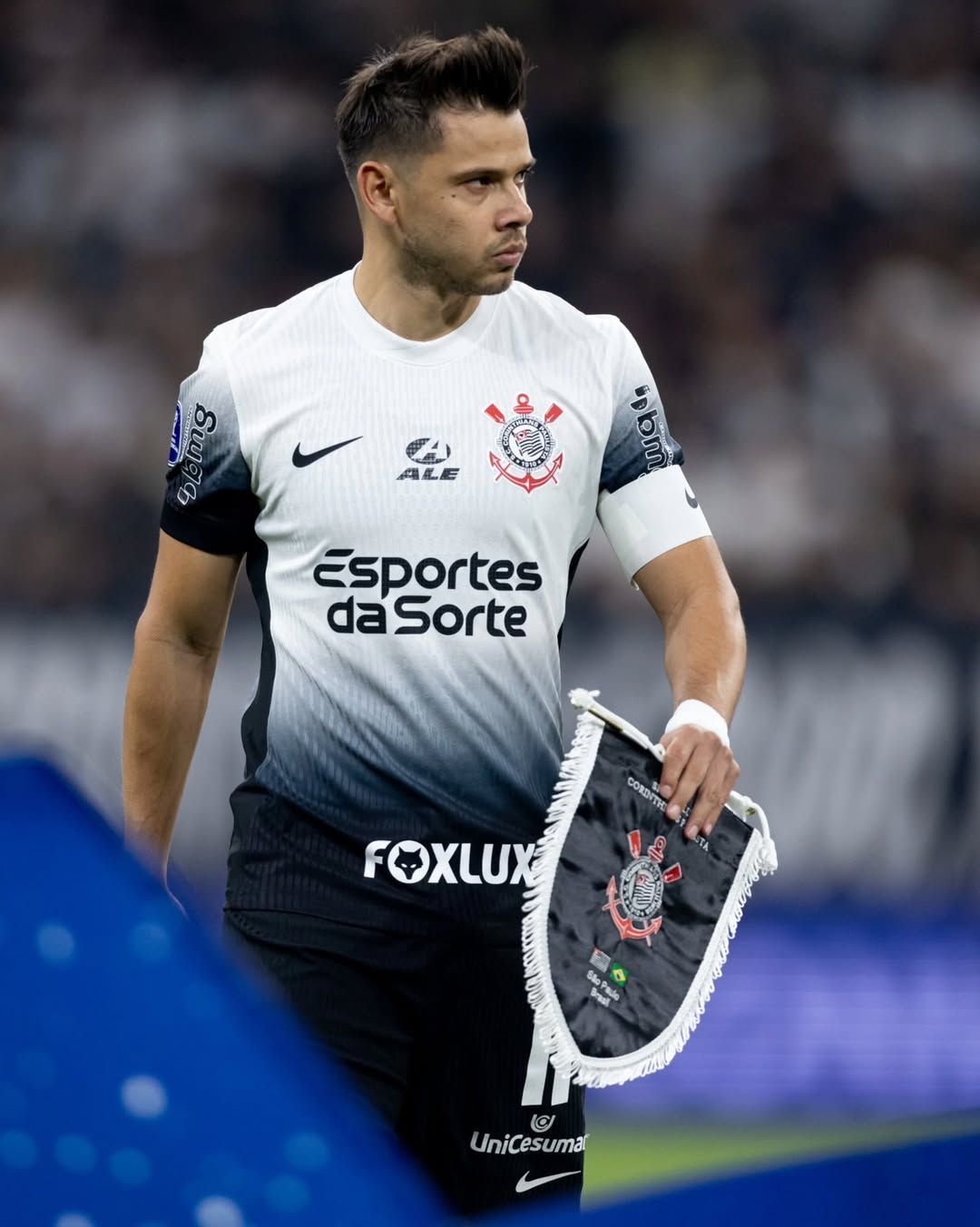 Tempo de contrato vira impasse para renovação de Romero no Corinthians