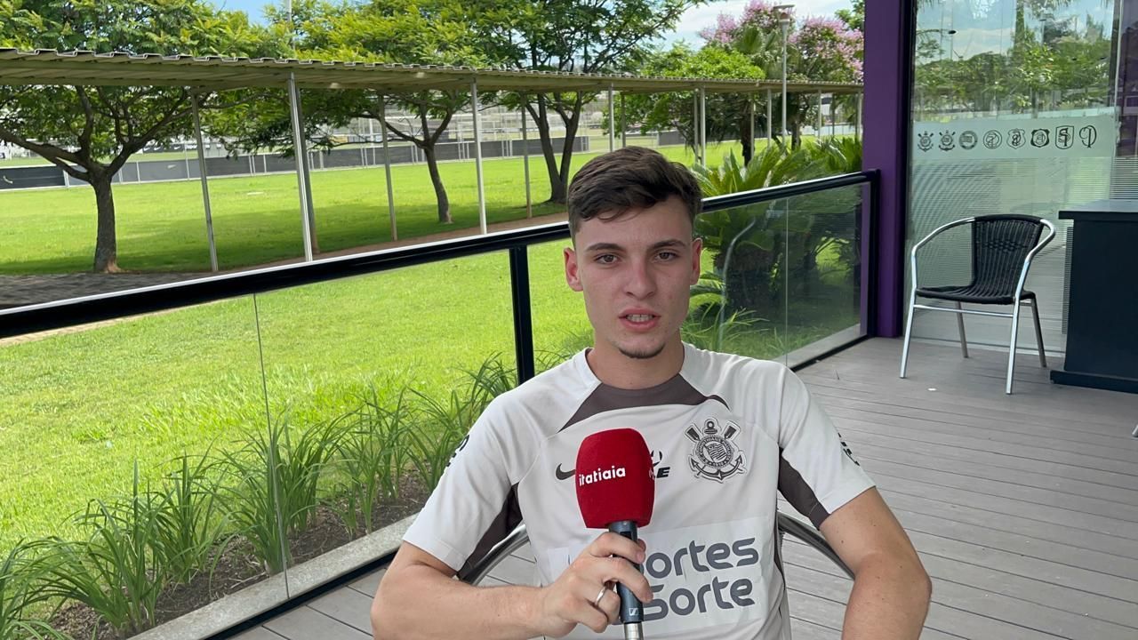 Entrevista exclusiva: Breno Bidon não pensa em sair do Corinthians e faz balanço de 2024