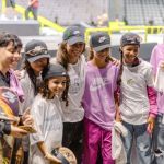 Rayssa Leal se encontra com meninas de ONGs do Nordeste na véspera do SLS Super Crown