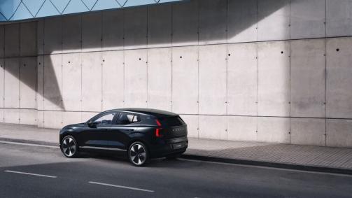 VOLVO EX30