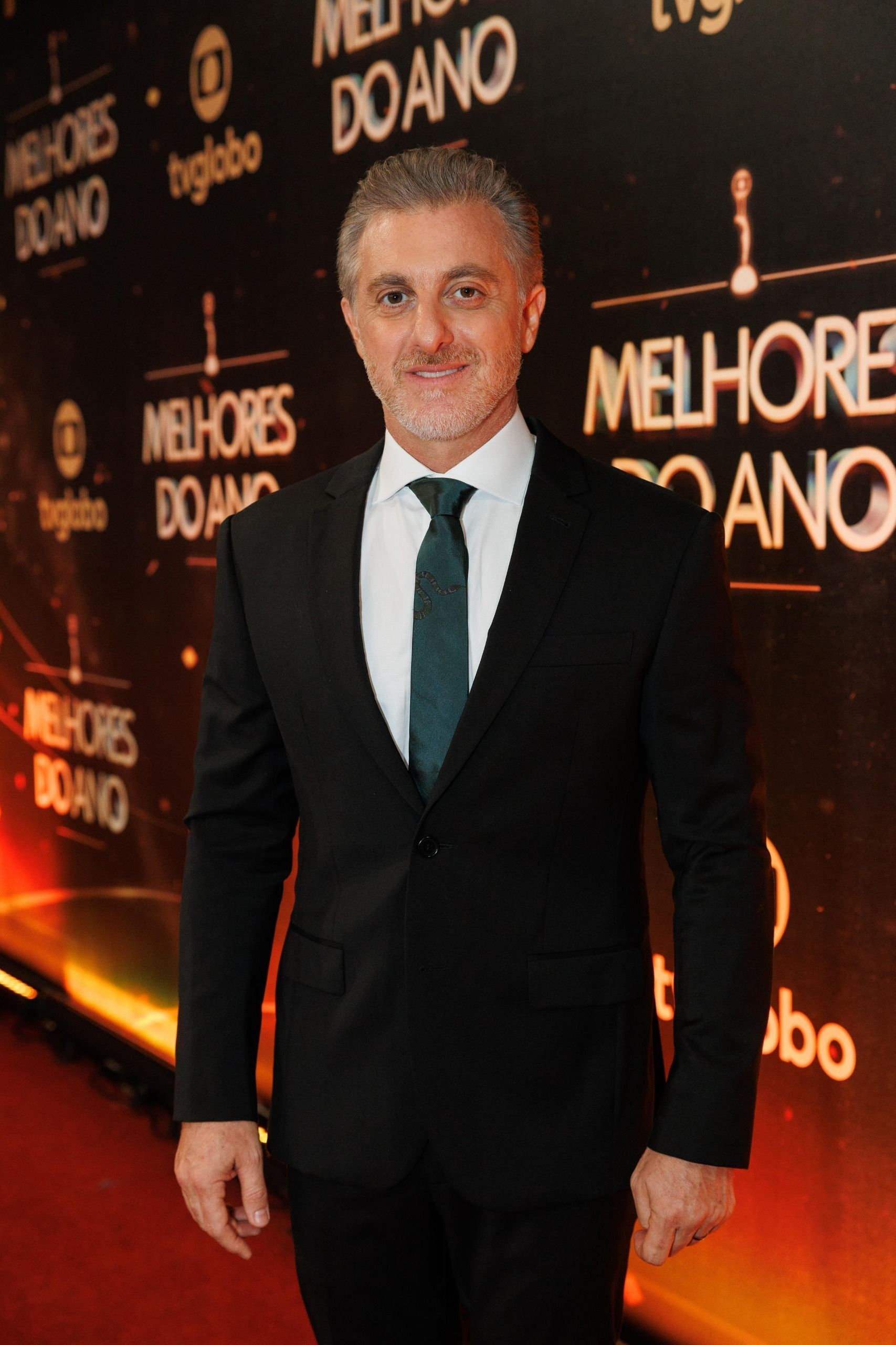 Melhores do Ano 2024: artistas se encontram nos bastidores da premiação; confira looks