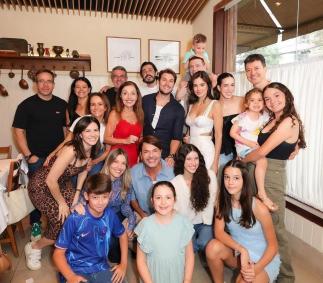 Comemoração do aniversário de Helena, filha de Rodrigo e Vera